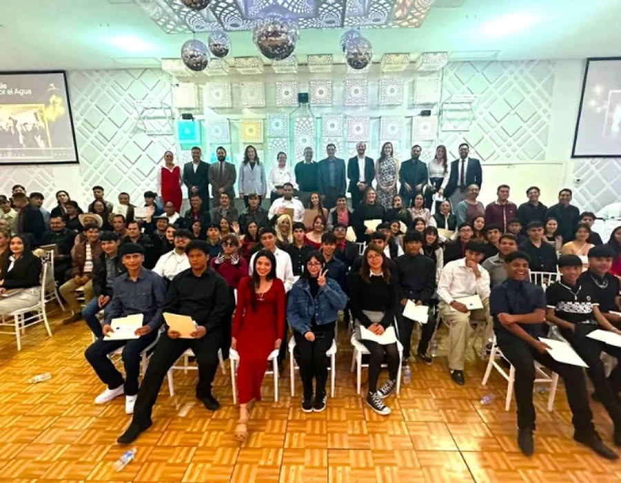 Jóvenes en Ciudad Juárez culminan con éxito el Proyecto “Jale por el Agua” para promover la sostenibilidad y el desarrollo comunitario