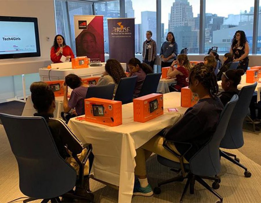 GSMA ganó el Premio Ciudadano Corporativo de las Américas 2018 otorgado por The Trust for the Americas.