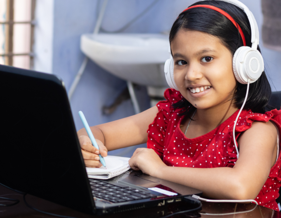 ¡Celebrando el Empoderamiento Digital de las Niñas en la República Dominicana!